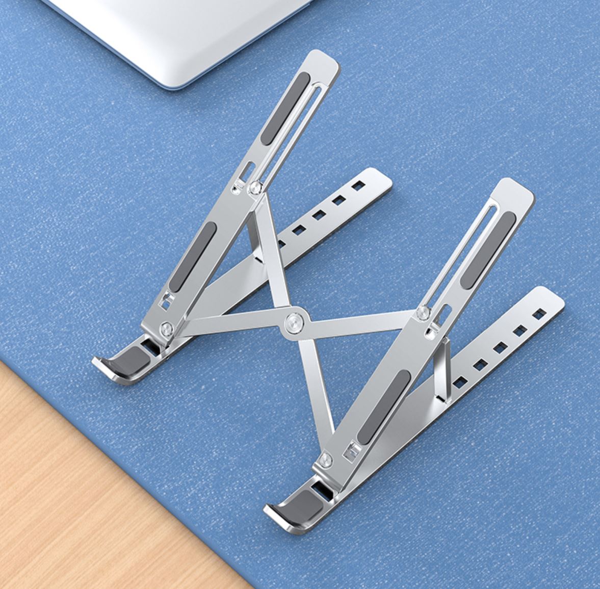 Aluminium Laptop Stand – Adjustable & Ergonomic Laptop Holder