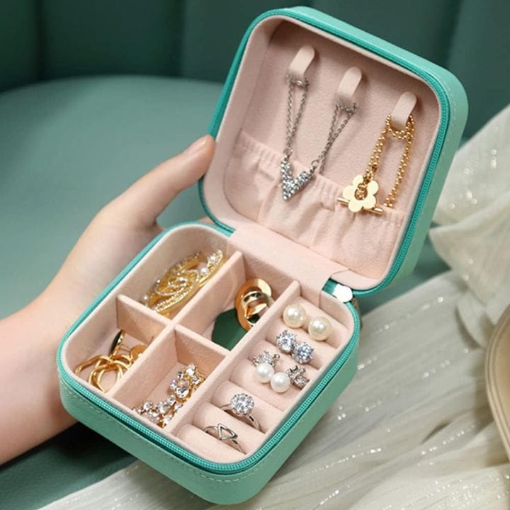 Jewelry Organizer Box – Compact & Stylish